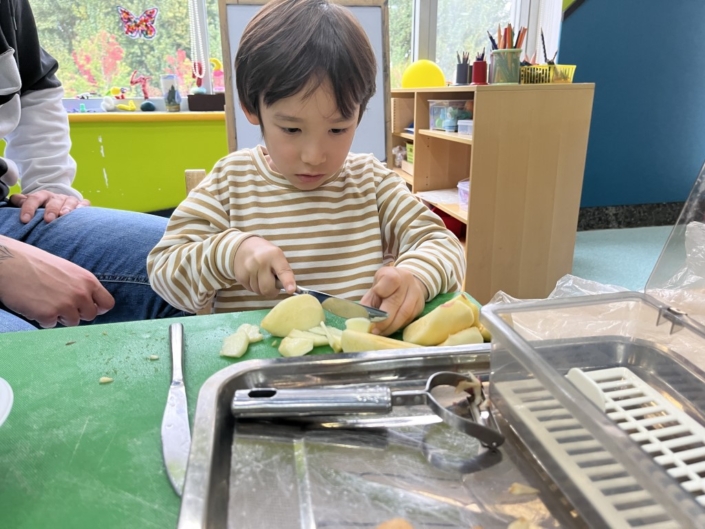 2025.09.24 Mooncake Festival (6)