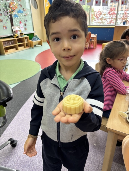 2025.09.24 Mooncake Festival (7)