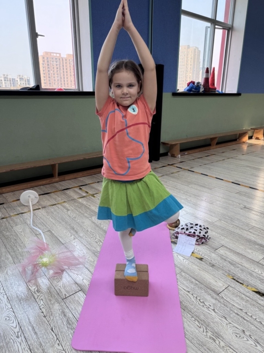 Yoga an der DISC 2025 - 26 (3)