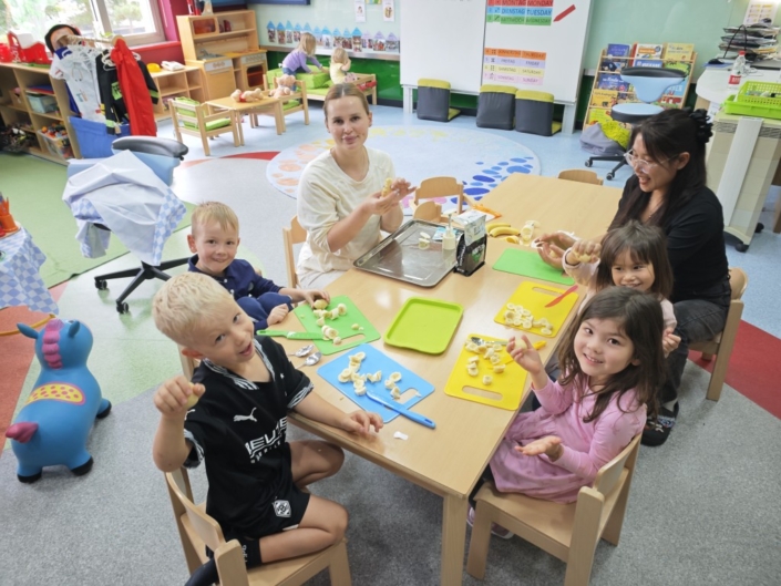 2025.09.24 Mooncake Festival (4)